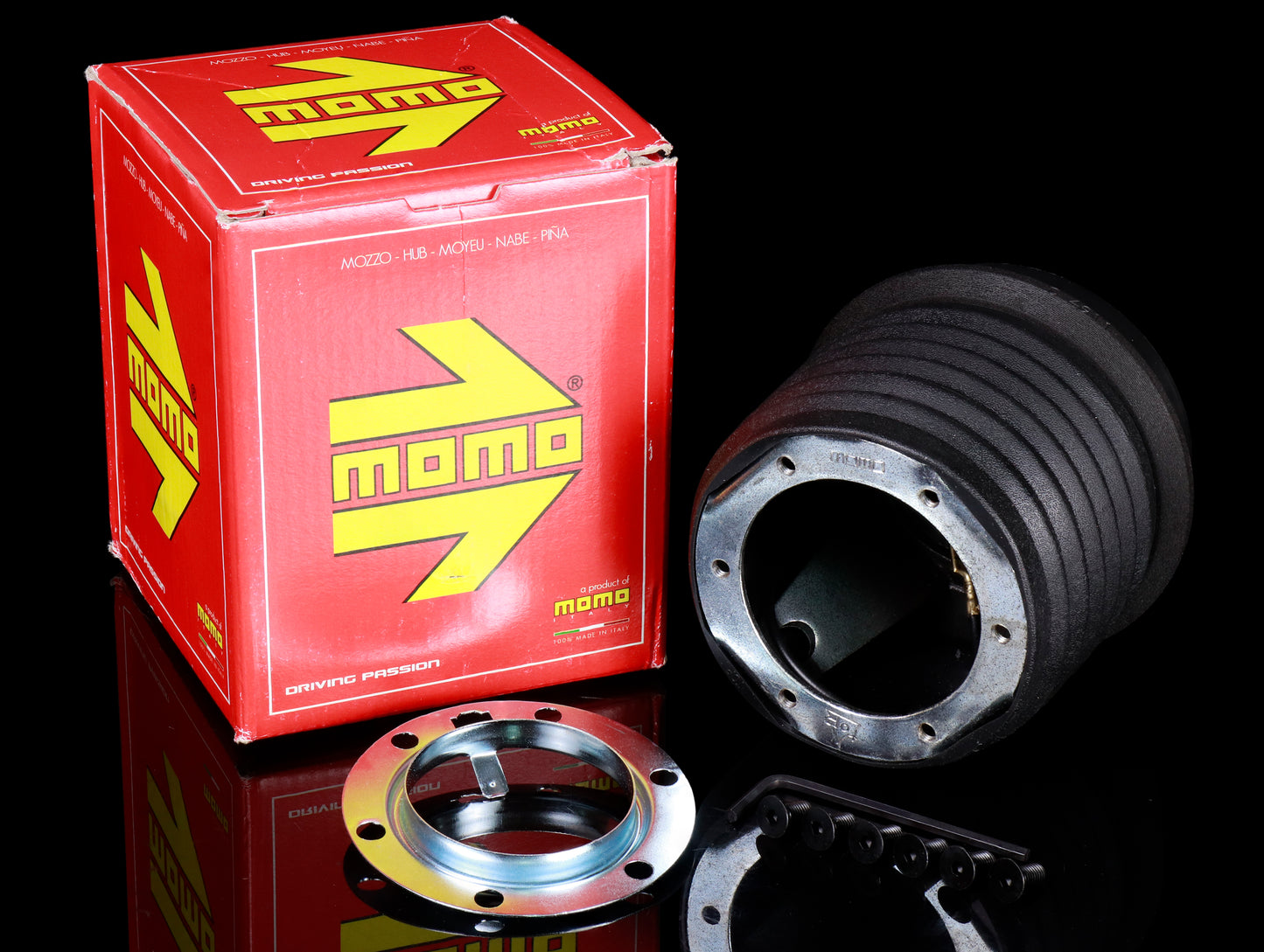 Momo Steering Wheel Hub - BMW