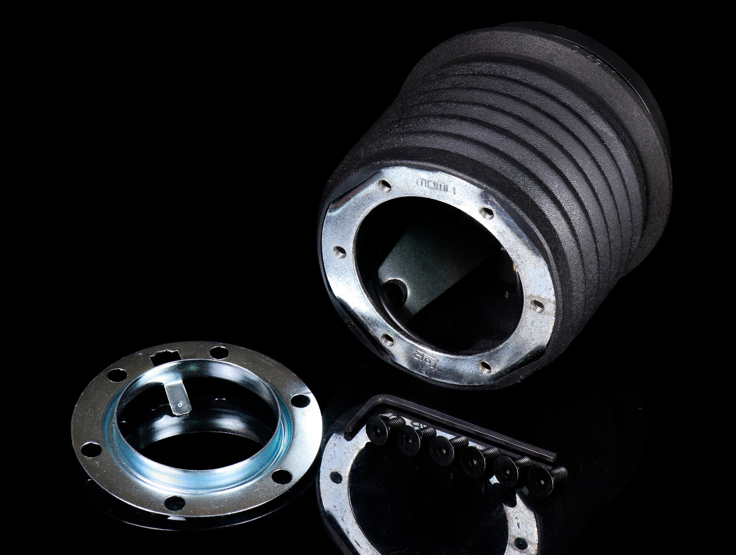 Momo Steering Wheel Hub - BMW