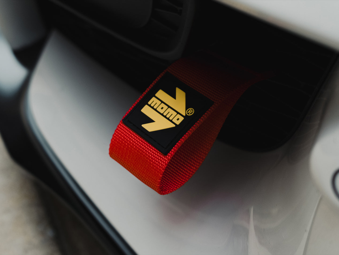 Momo Racing Tow Strap