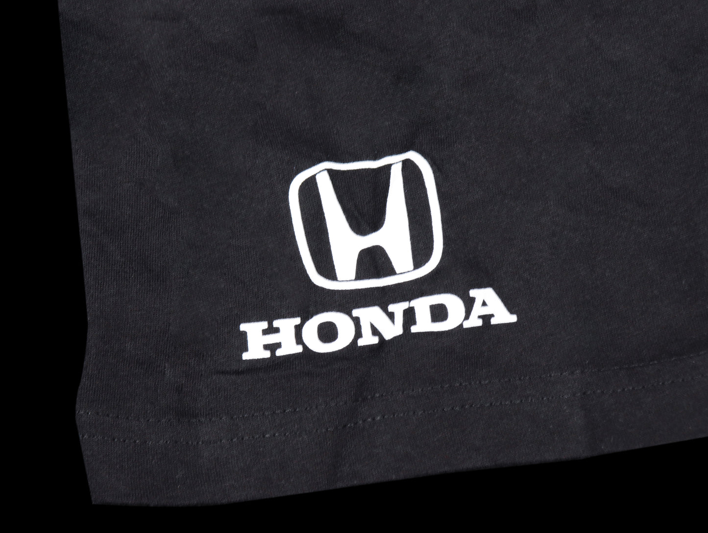 Official Licensed - Honda Civic Type-R Illustrated T-Shirt - Black