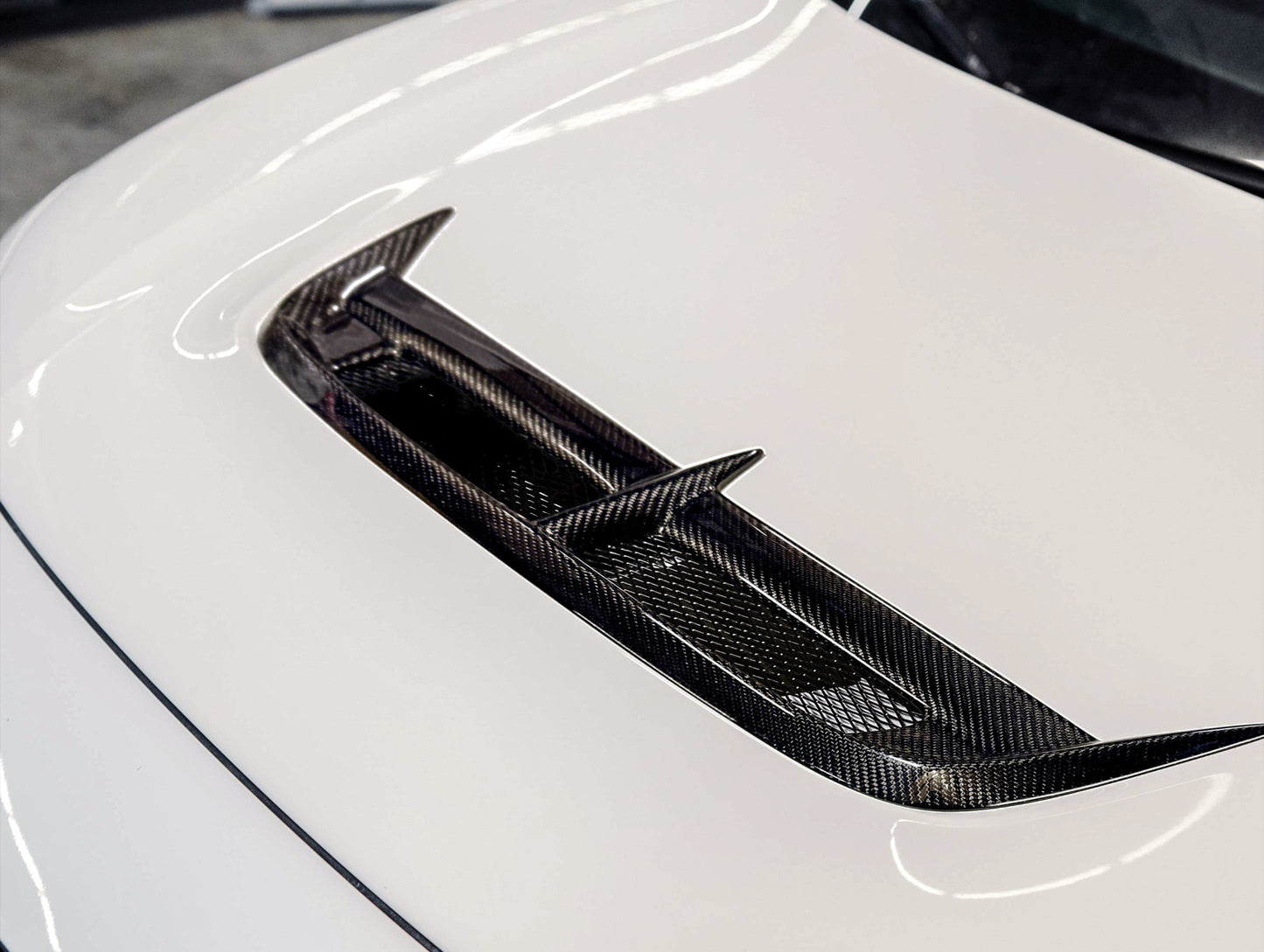 Seibon CW-Style Carbon Fiber Hood Vent - 2023+ Civic Type-R (FL5)