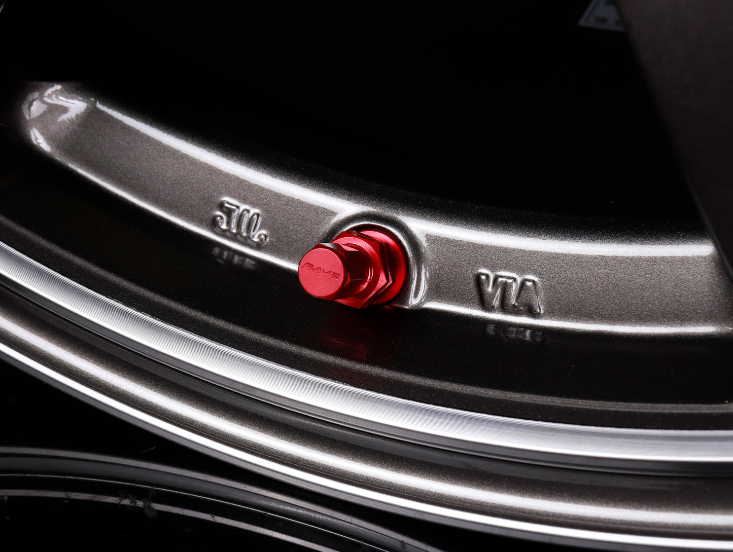 Volk Racing TE37 Saga SL Wheels - Pressed Graphite / 18x9.5 / 5x120 / +38