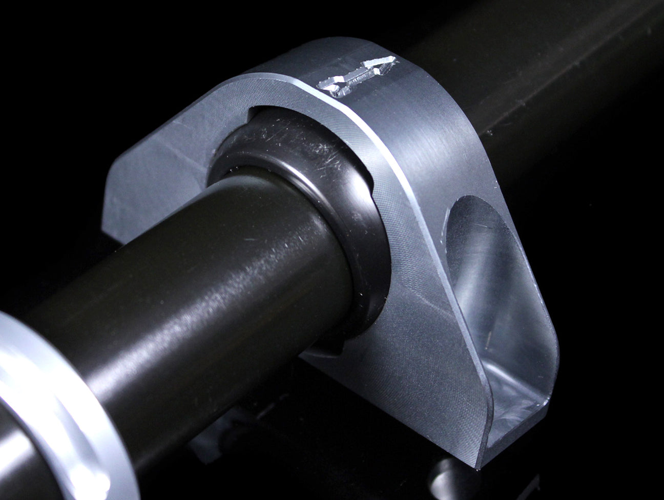 ASR 32mm Hollow Bar Pillow Block