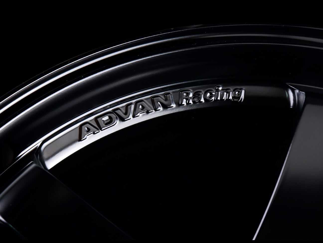 Advan Racing GT Wheels - Semi Gloss Black / 18x9.5 / 5x120 / +35