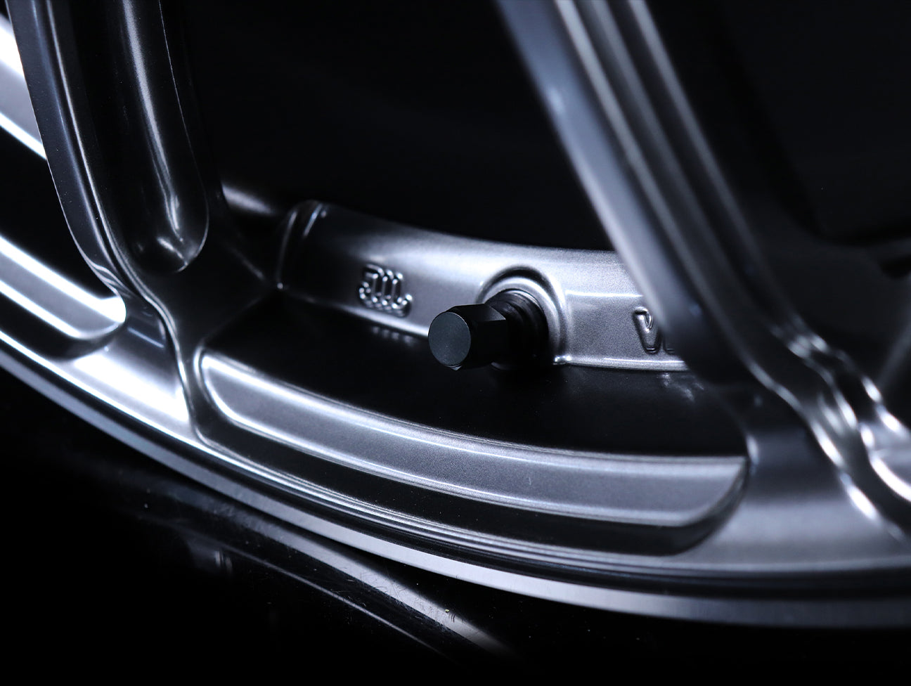 Advan Racing RZII Wheels - Hyper Black / 19x9.5 / 5x120 / +35