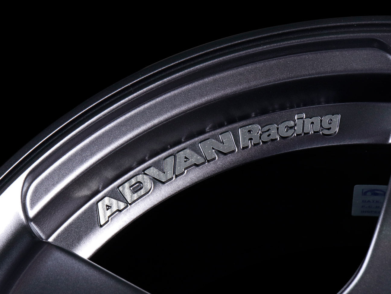 Advan Racing TC4 Wheels - Gun Metallic / 18x9.5 / 5x120 / +38