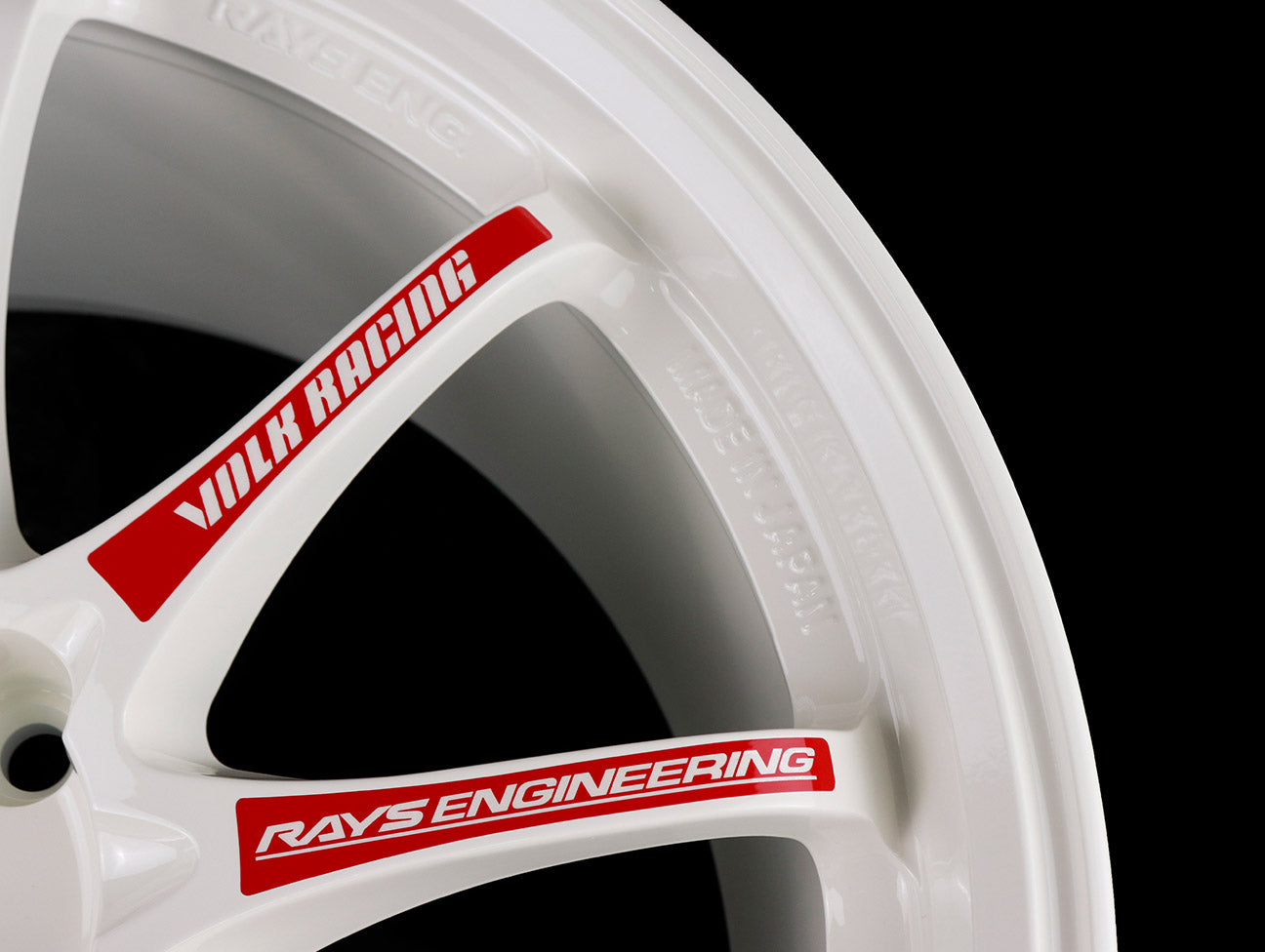 Volk Racing CE28SL Wheels - Champ White 18x9.5 / 5x120 / +35
