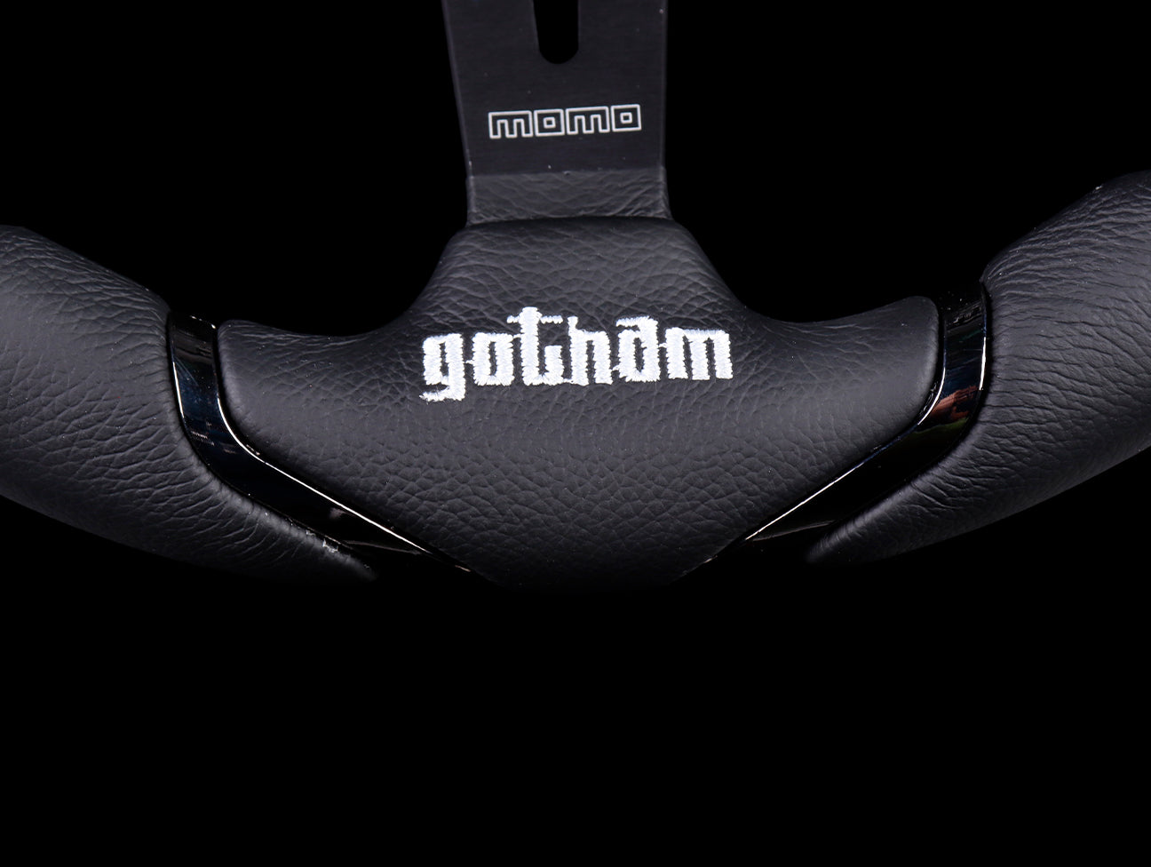 Momo Gotham 350mm Steering Wheel