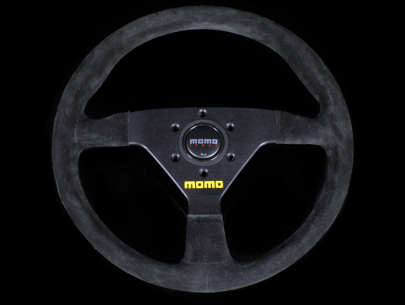 Momo store steering wheel