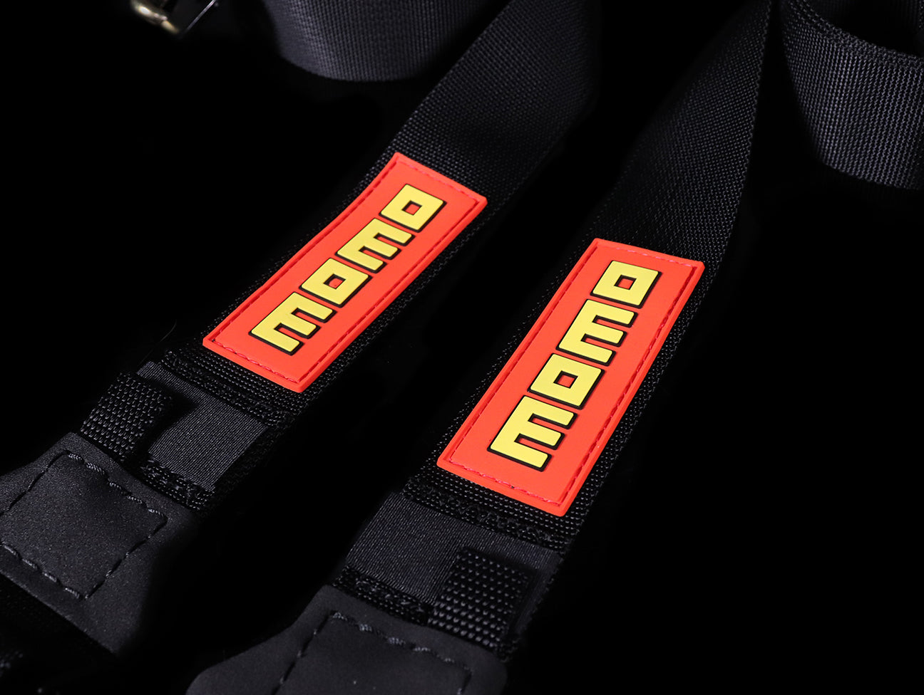 Momo SR6 Series 6-Point Racing Harness - Black