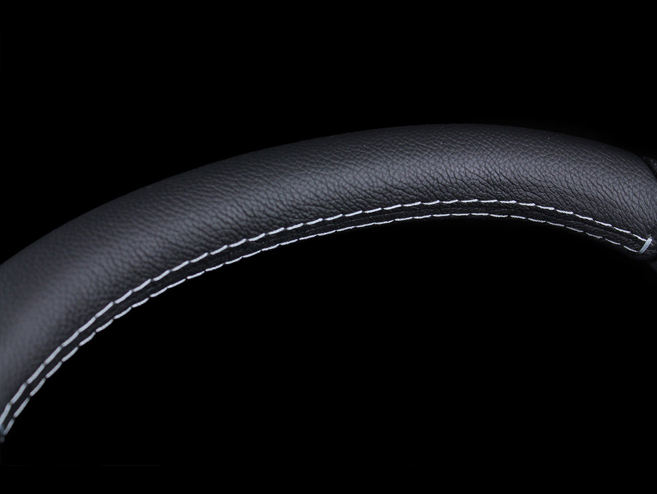 Momo Trek R 350mm Steering Wheel