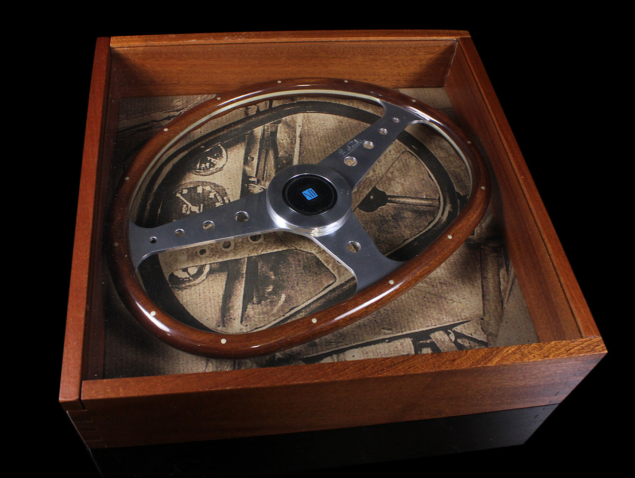 Nardi Bisiluro Limited Edition Collection Steering Wheel w/Wood Case