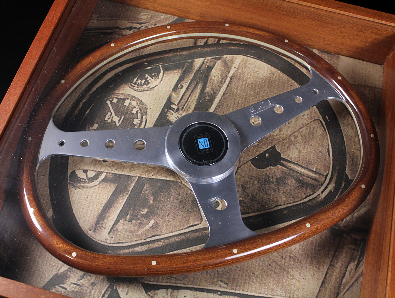 Nardi Bisiluro Limited Edition Collection Steering Wheel w/Wood Case