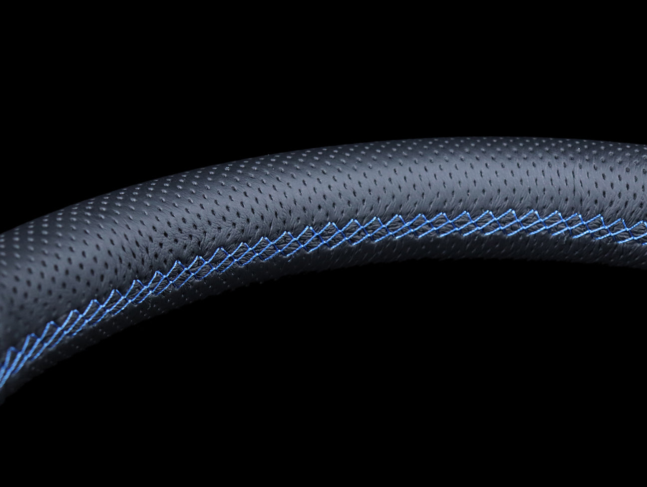 Personal Neo Grinta 350mm Steering Wheels - Perforated Leather / Blue Stitch