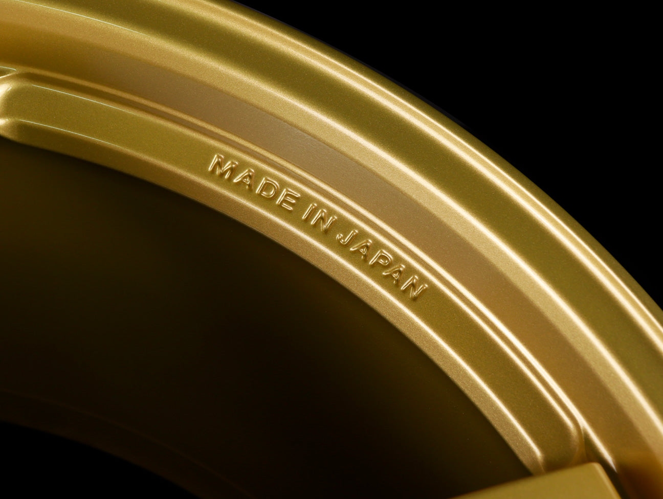 Rays Gram Lights 57CR Wheels - Gold 19x9.5 / 5x120 / +35
