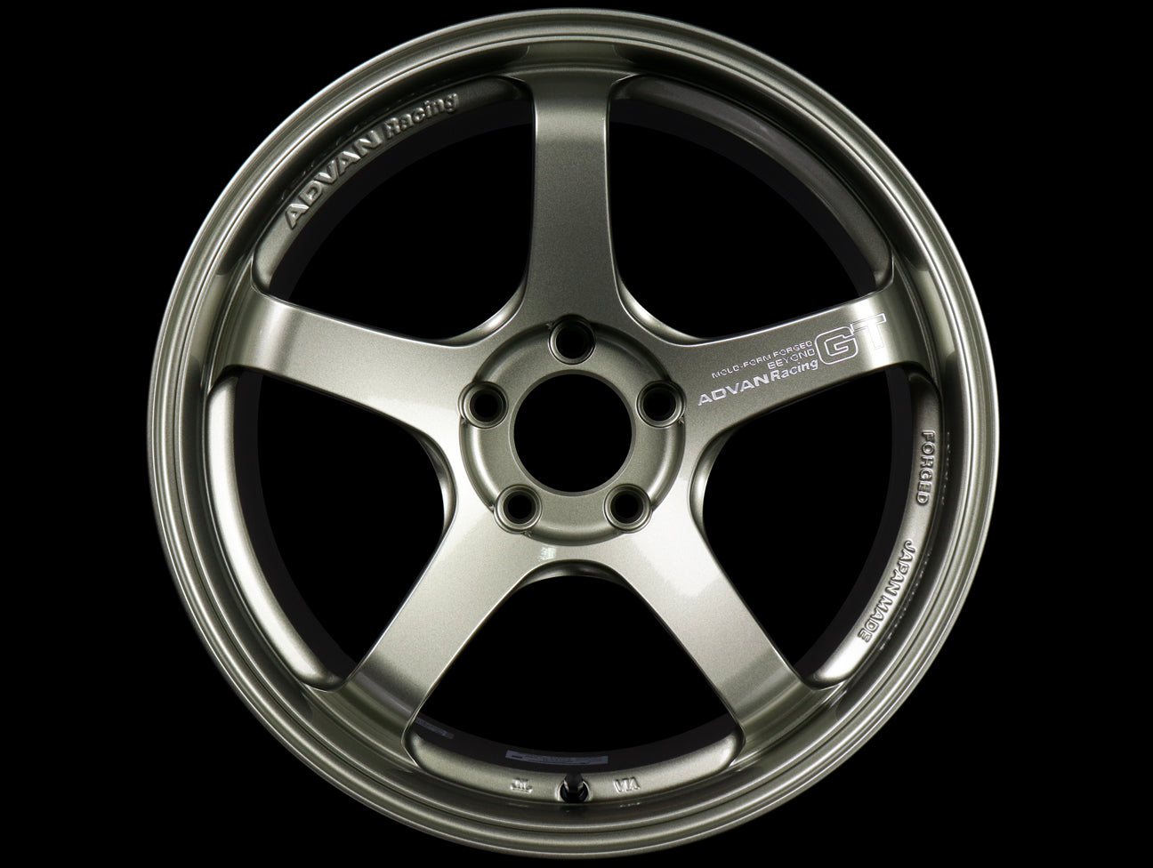 Advan Racing GT Beyond Wheels - Racing Sand Metallic - 18x9.5 / 5x114 / +38