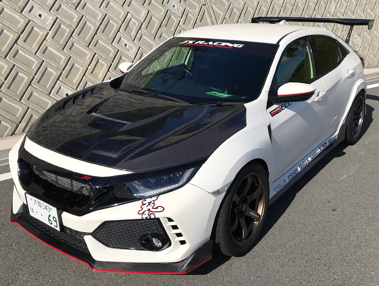 J's Racing Type-V Vented Hood - 2017+ Civic Type-R (FK8)