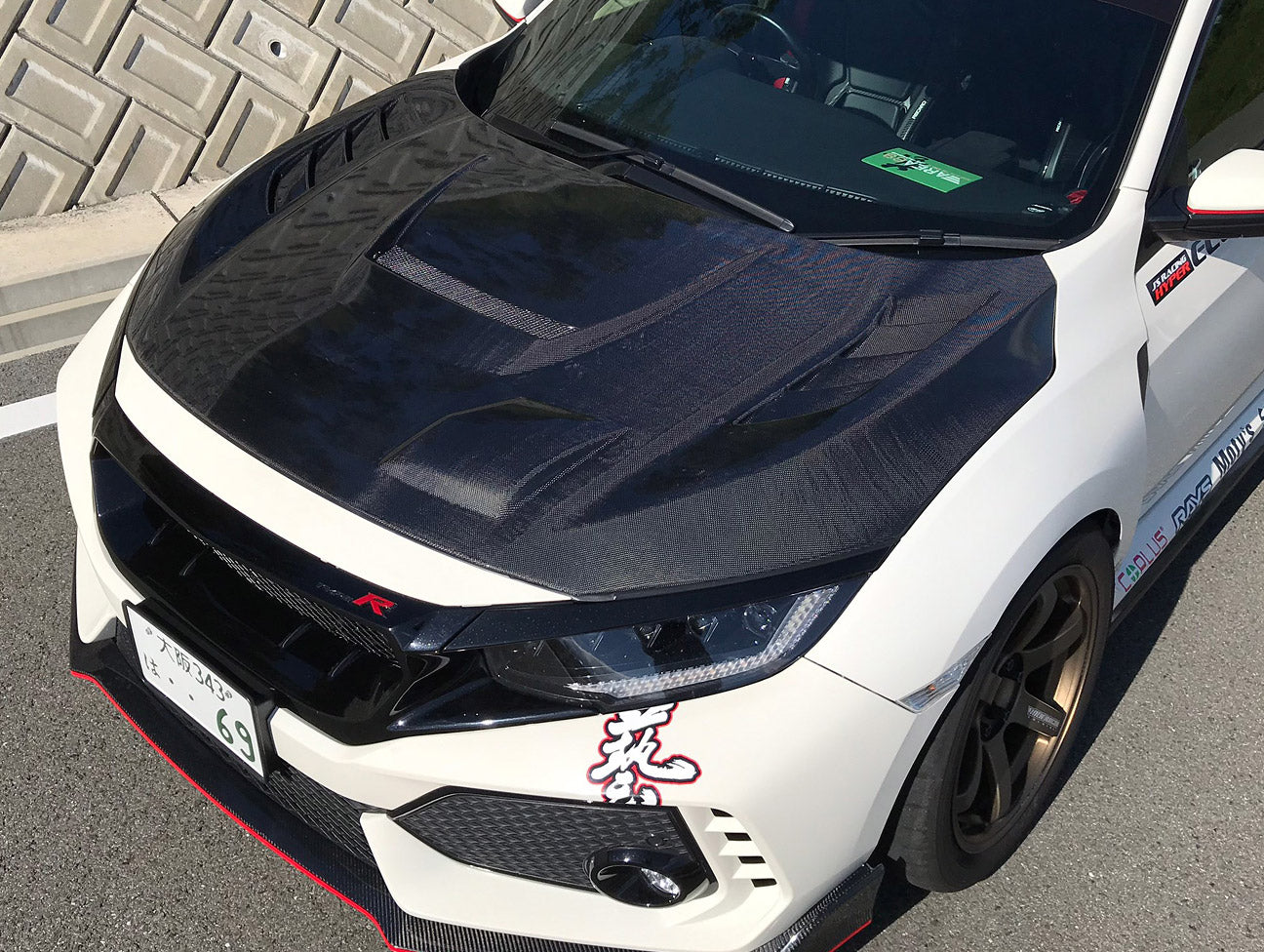 J's Racing Type-V Vented Hood - 2017+ Civic Type-R (FK8)