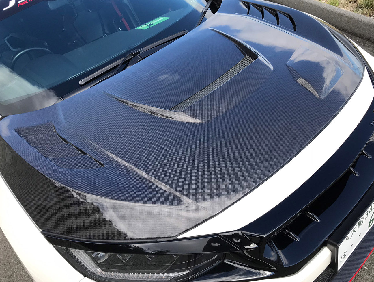 J's Racing Type-V Vented Hood - 17-21 Civic Type-R (FK8)