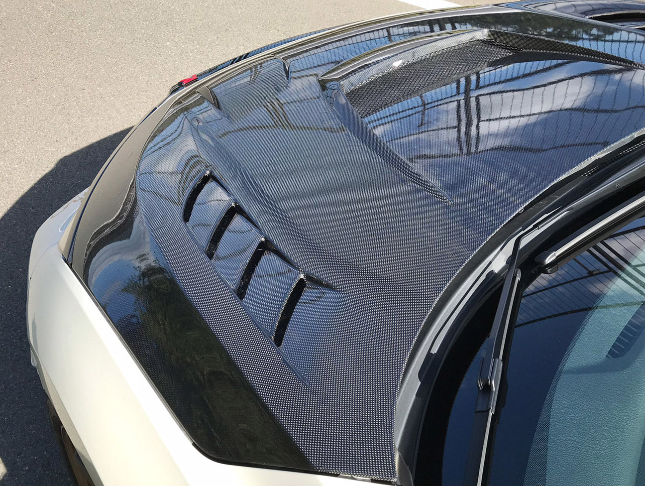 J's Racing Type-V Vented Hood - 17-21 Civic Type-R (FK8)