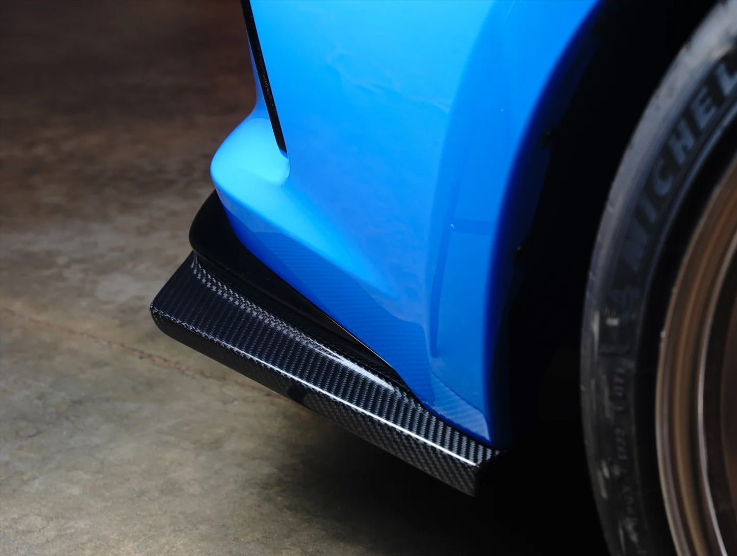 APR Performance Carbon Fiber Rear Bumper Skirt - 23+ Civic Type-R (FL5)