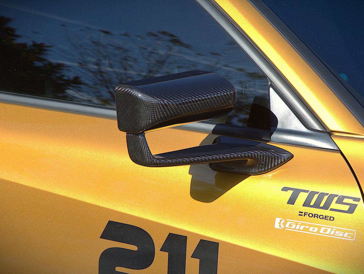 APR Performance GT2 Carbon Aero Mirrors - 22+ Civic Type R (FL5) / 23+ Integra Type S (DE5)
