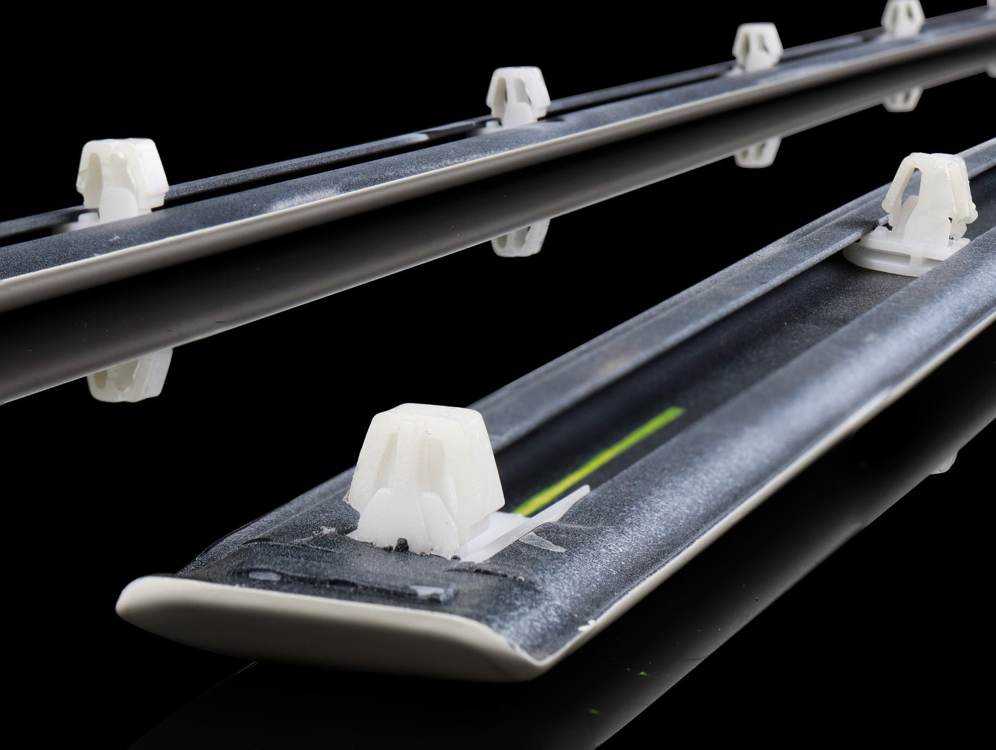 JDM Honda Thin Side Door Moldings - 92-95 Civic 2-Door Hatchback (Used)