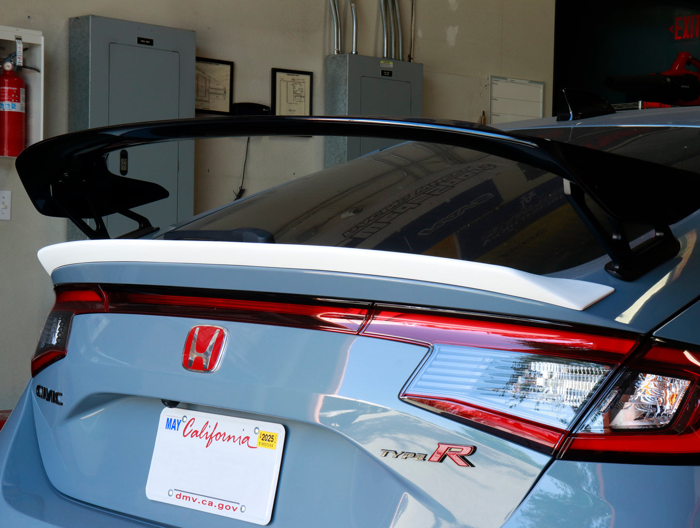 Garage Vary Trunk Spoiler FRP - 22+ Civic Type R (FL5)