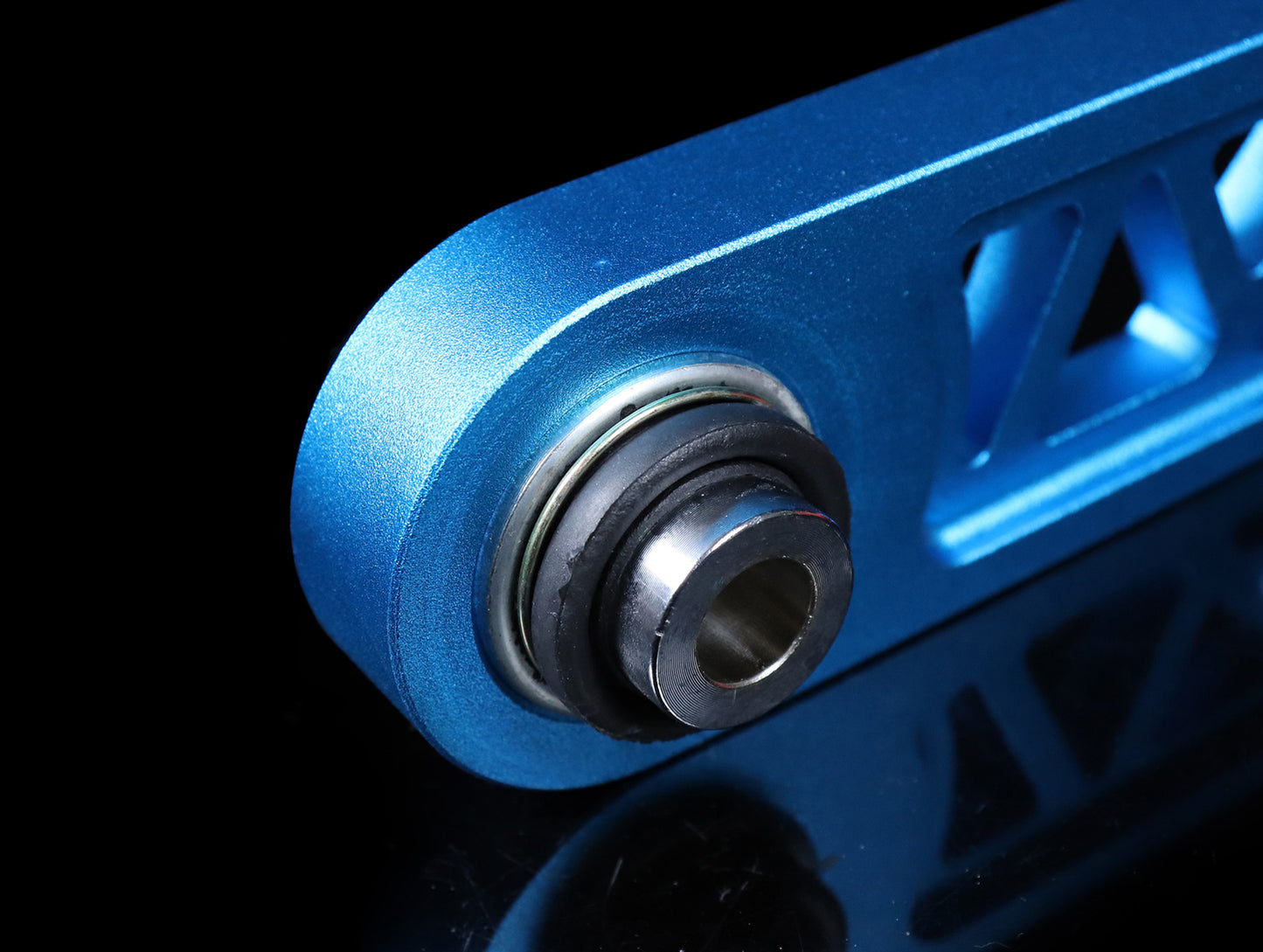 Hardrace Rear Lower Control Arms (Pillowball) - 01-05 Civic / 02-05 Civic Si