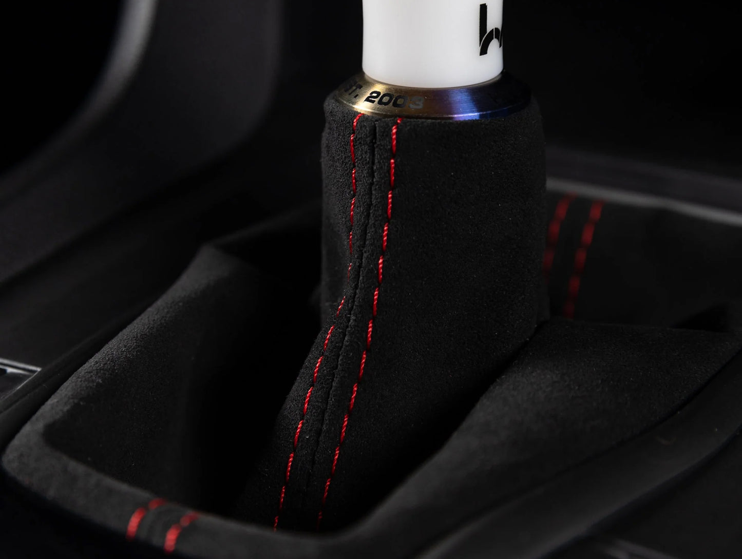 Hybrid Racing Alcantara Shift Boot - 16-21 Civic