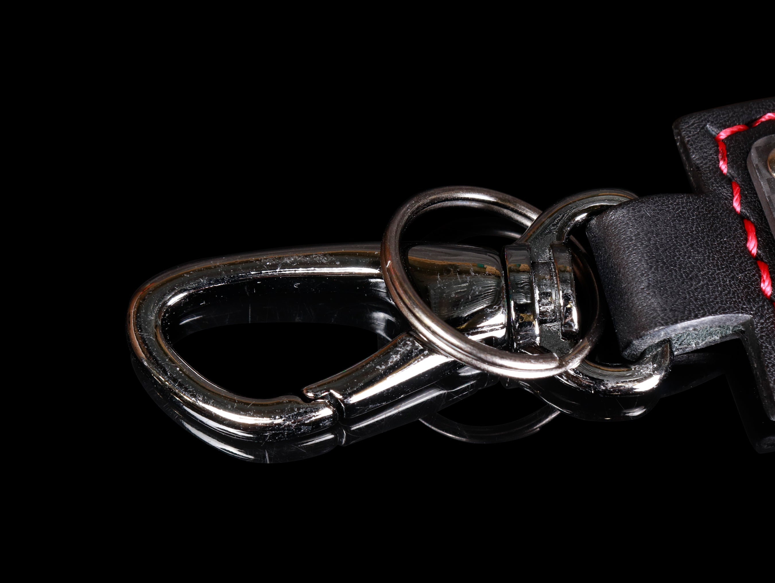 J's Racing Phantom Carbon Key Chain - Red - JHPUSA