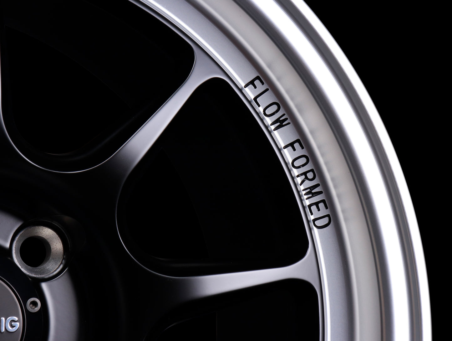 Konig Countergram - 18" Wheels