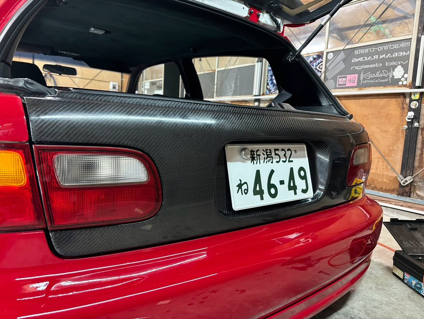 Mode Parfume Carbon Fiber Rear Gate - 92-95 Civic Hatchback