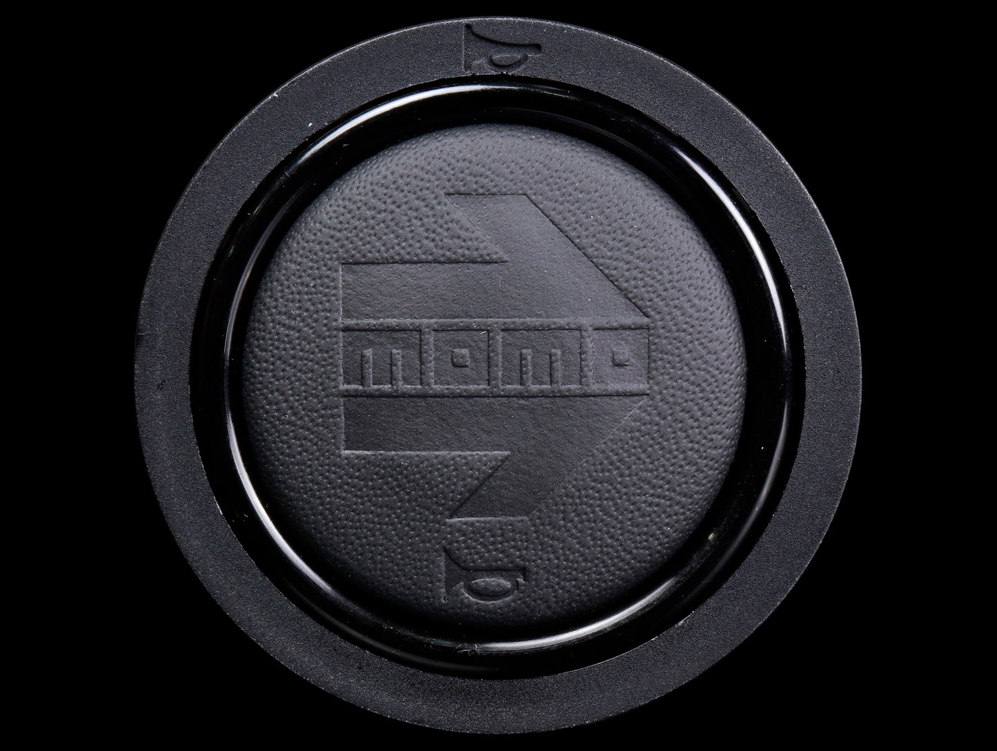 Momo Heritage Horn Button