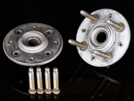 Used 32mm Front Wheel Hubs w/Extended Studs