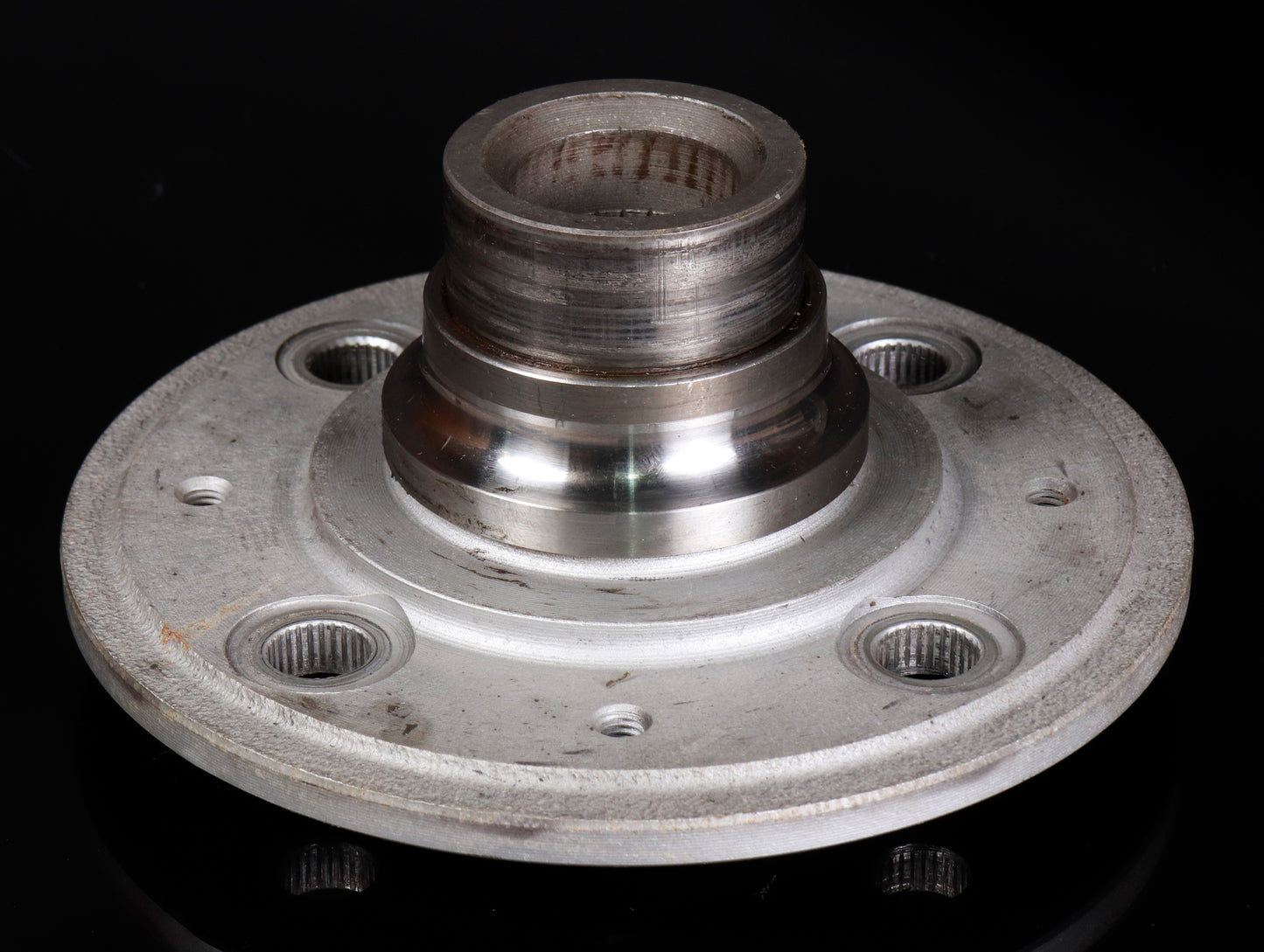 Used 32mm Front Wheel Hubs w/Extended Studs