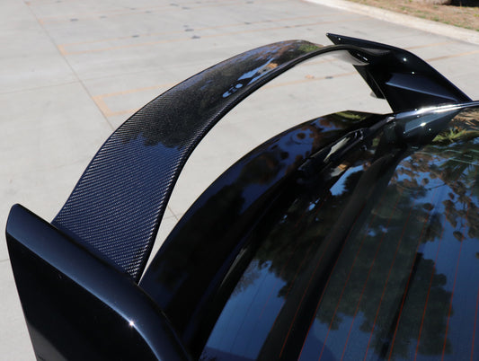 Seibon OEM Style Carbon Fiber Rear Center Spoiler - 17-21 Civic Type-R (FK8)