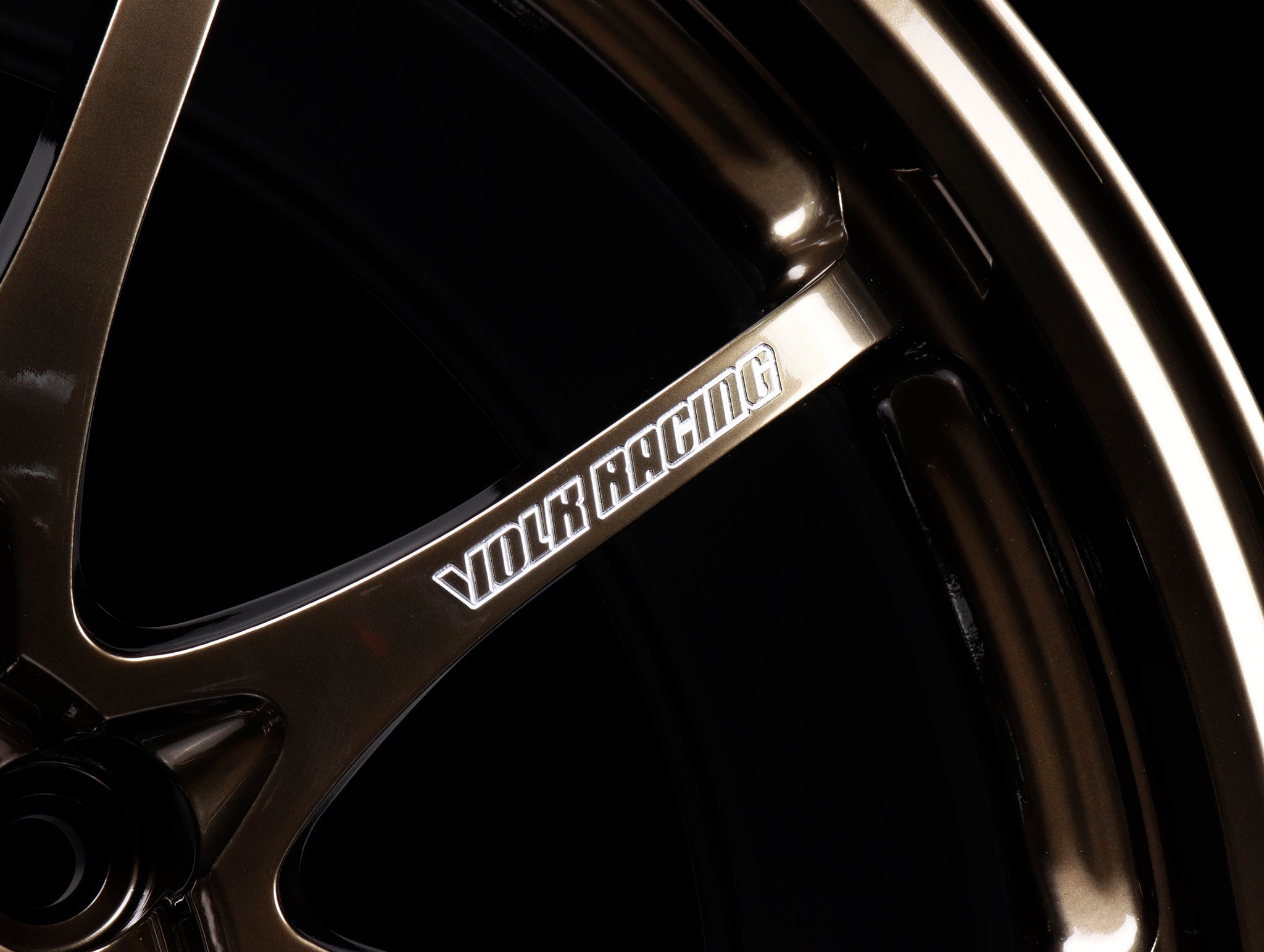 Volk Racing CE28N-Plus 18x9.5 +38 5x120 Shining Bronze Metal (SET)