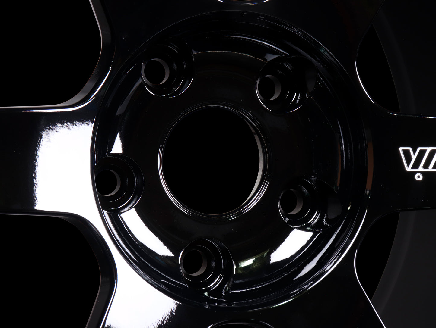 Volk Racing TE37 Saga S-Plus Time Attack Wheels - Black/Redot / 18x9.5 / 5x114