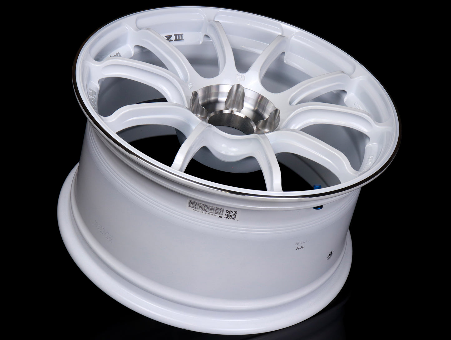 Advan Racing RZ III Wheels - Racing White Metallic / 18x9.5 / 5x114.3 / +35