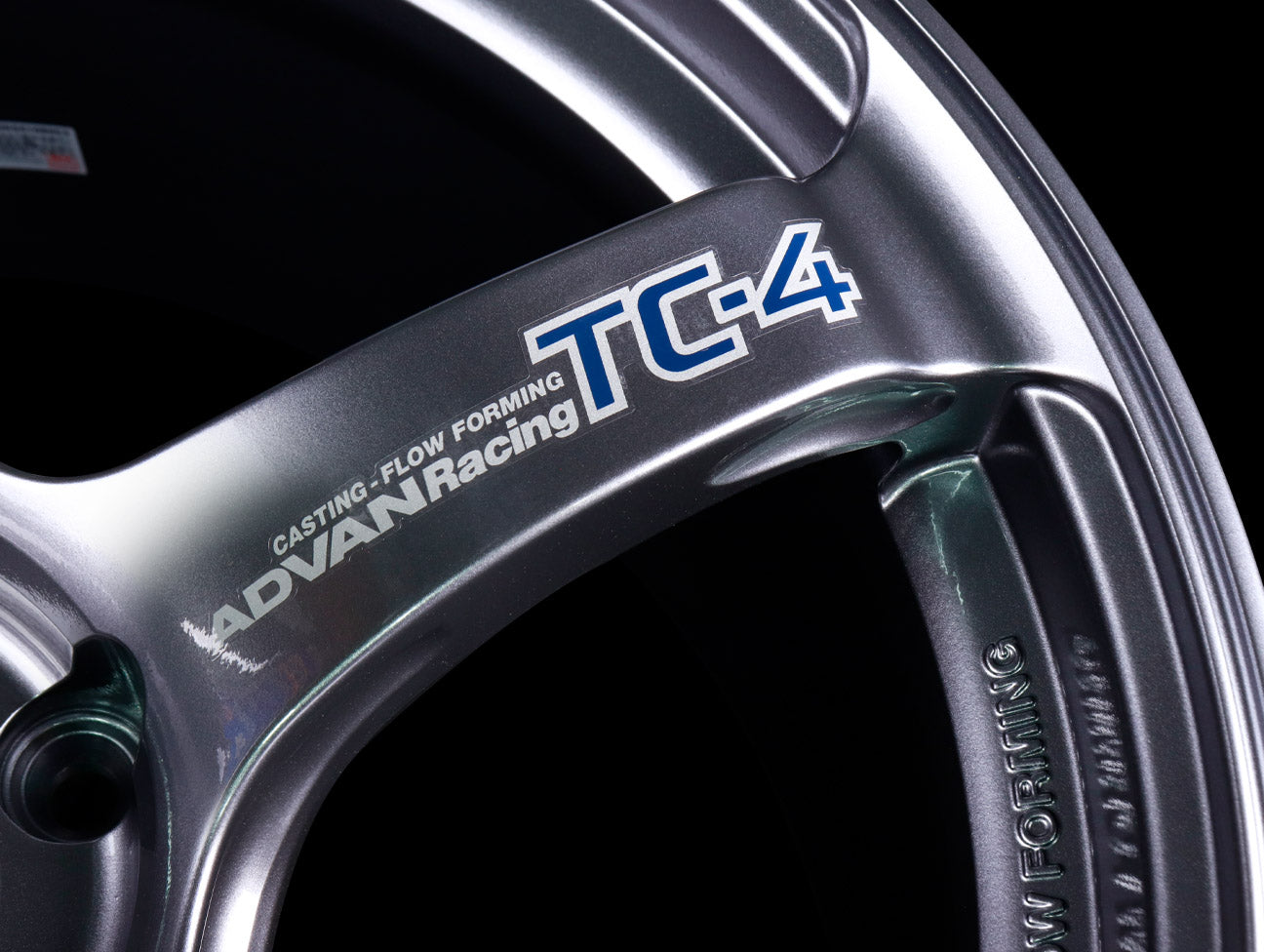 Advan Racing TC4 Wheels - Gun Metallic / 18x9.5 / 5x114 / +35