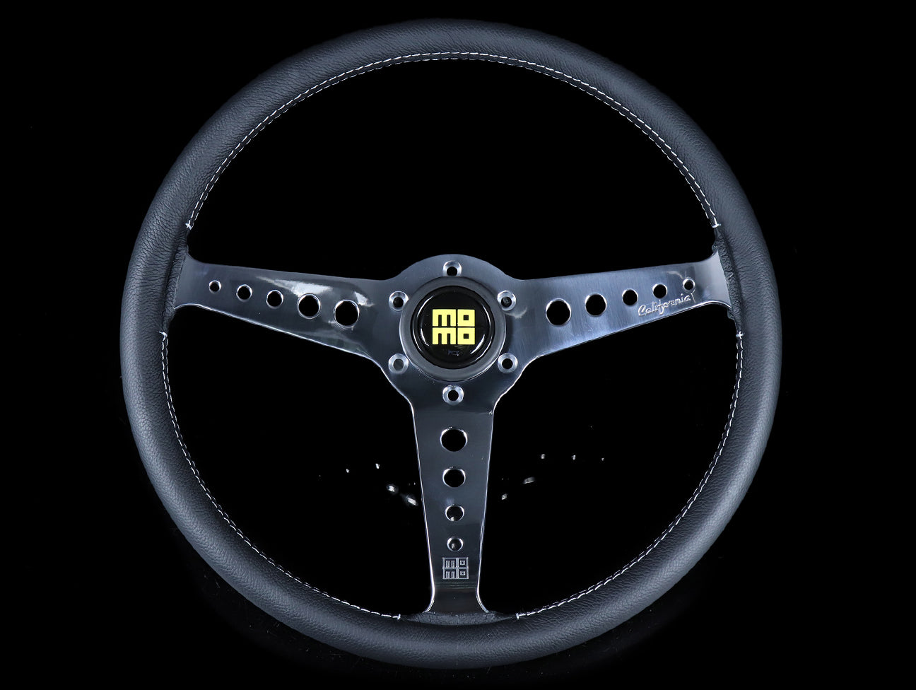 Momo California 360mm Steering Wheel