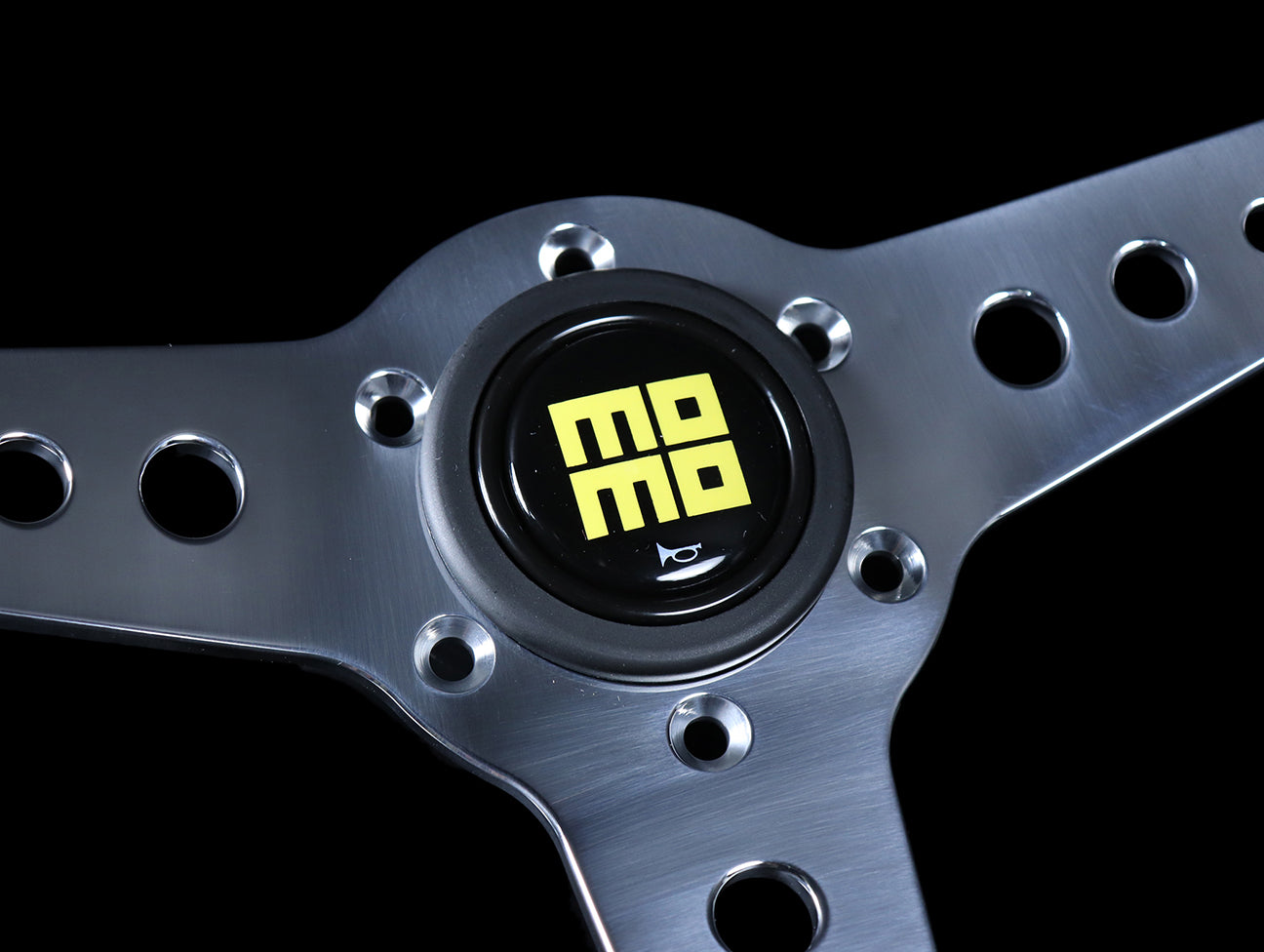 Momo California 360mm Steering Wheel