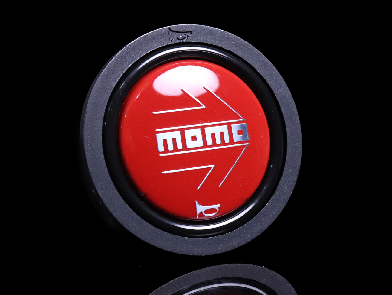 Momo Horn Button - Red