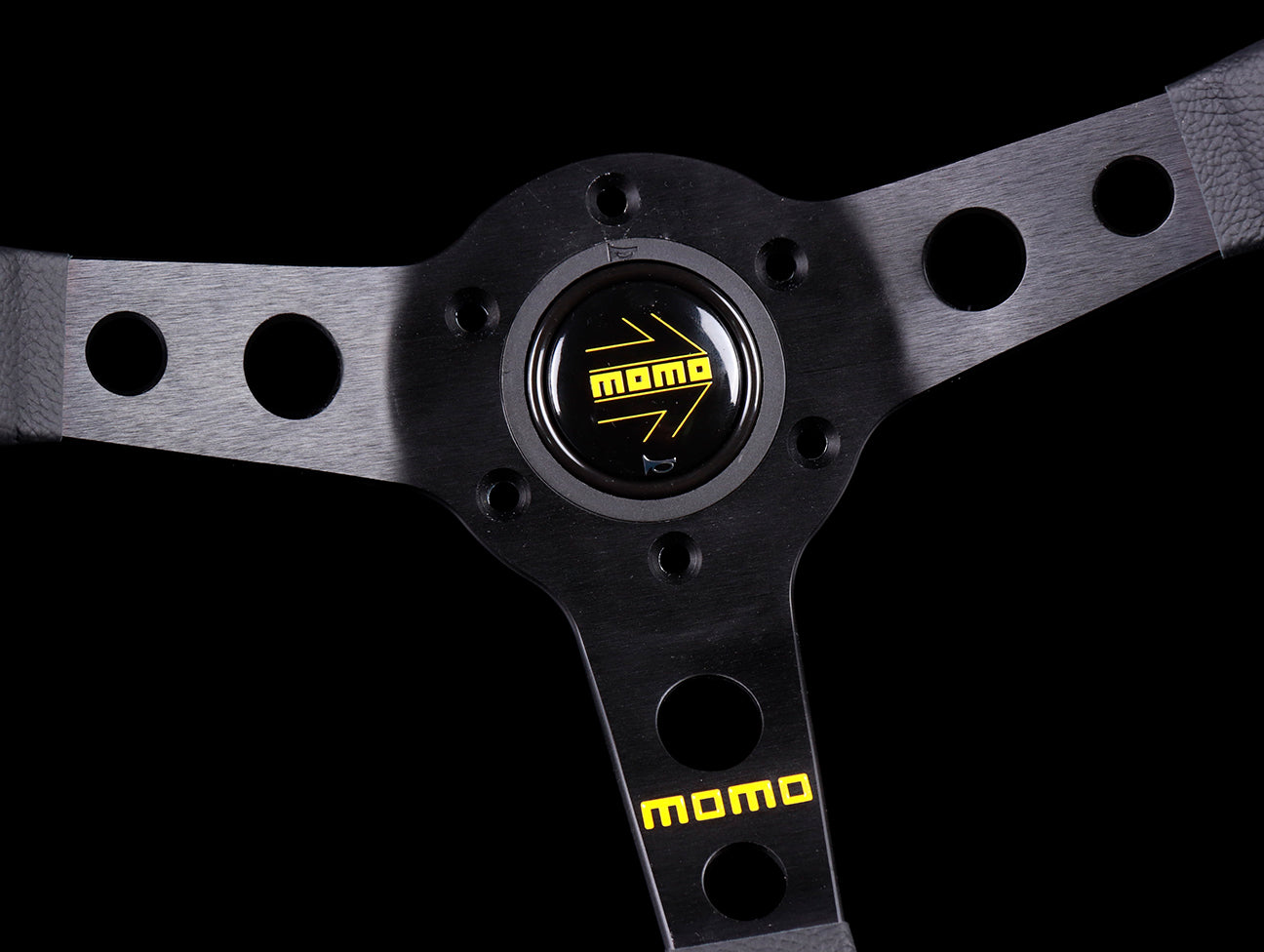 Momo Mod 07 350mm Steering Wheel - Leather