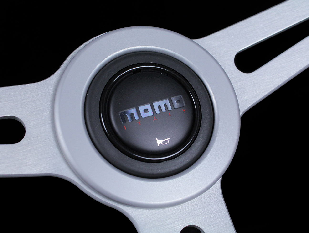 Momo Retro 360mm Steering Wheel - JDM Honda Parts USA – JHPUSA