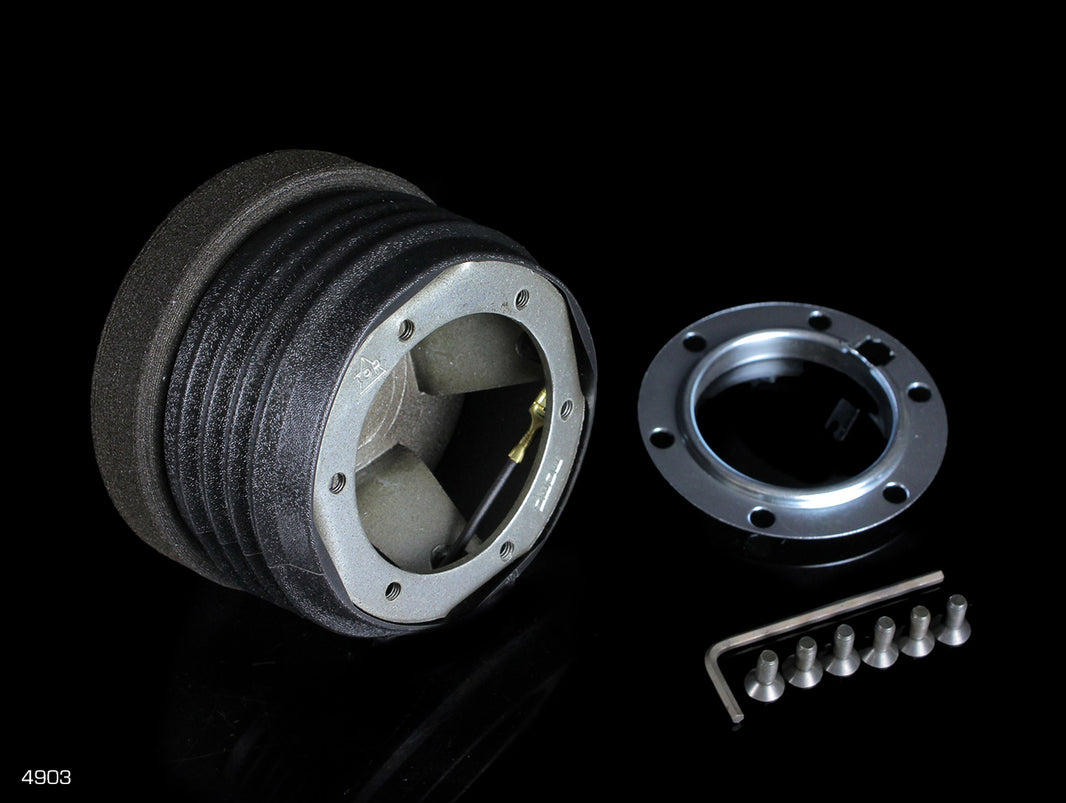 Momo Steering Hubs JHPUSA