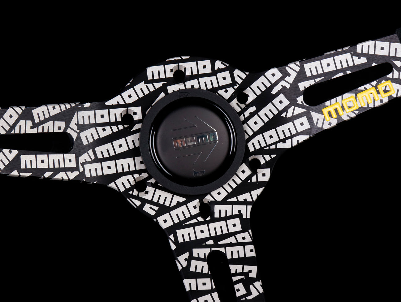 Momo Ultra 350mm Steering Wheel - Black