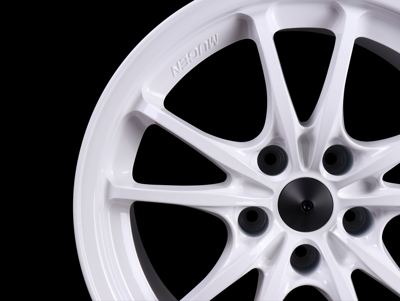 Mugen MC10 White Wheel - 17x9.0 / 5x114