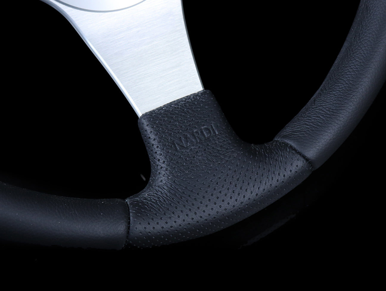Nardi Basic 350mm Steering Wheel - Black Leather / Brushed Silver Spokes